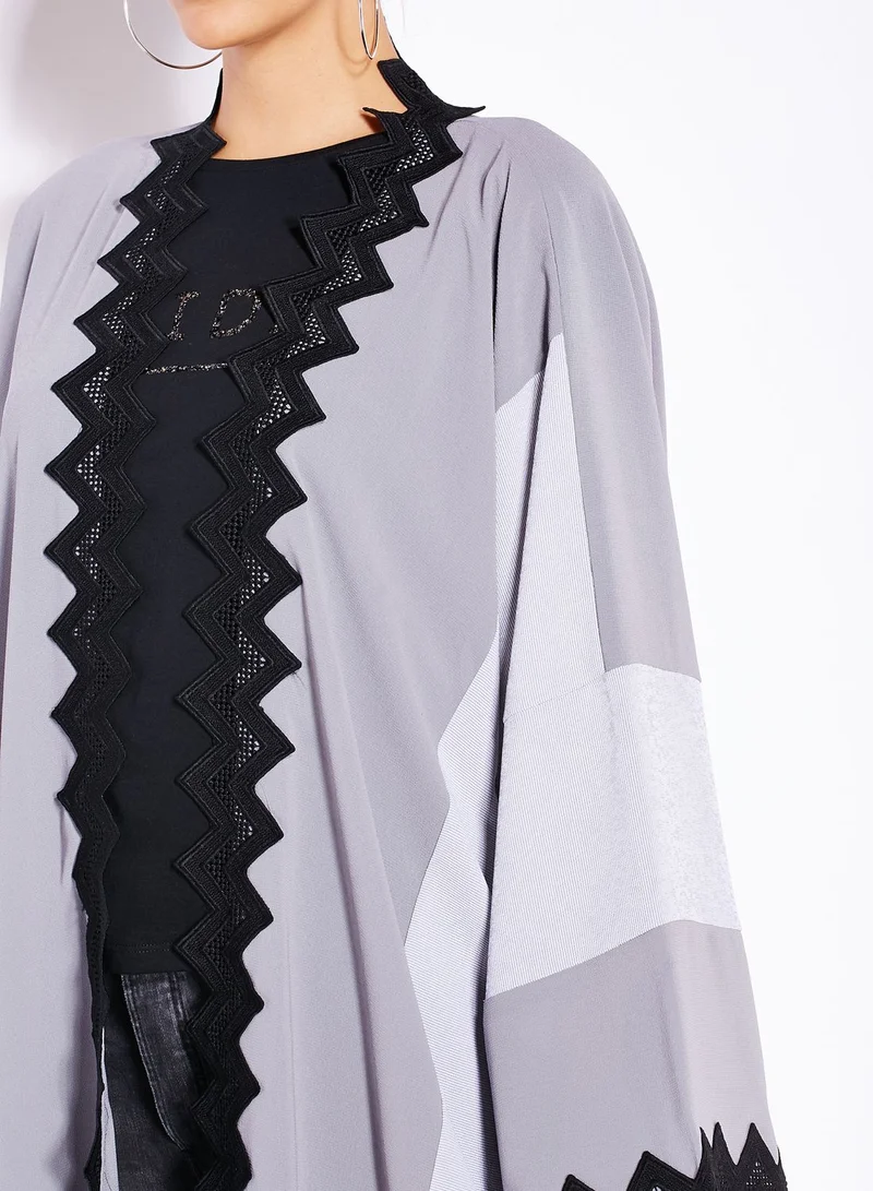 hayas closet Colourblock Lace Trim Abaya