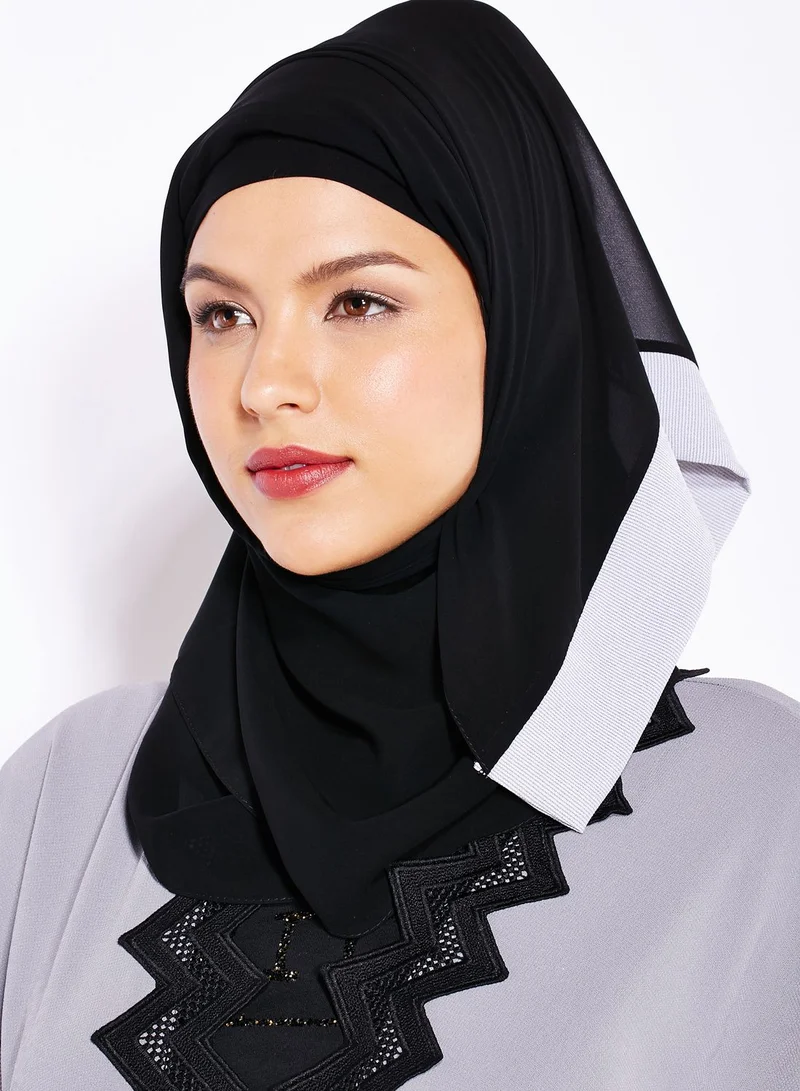 hayas closet Colourblock Lace Trim Abaya