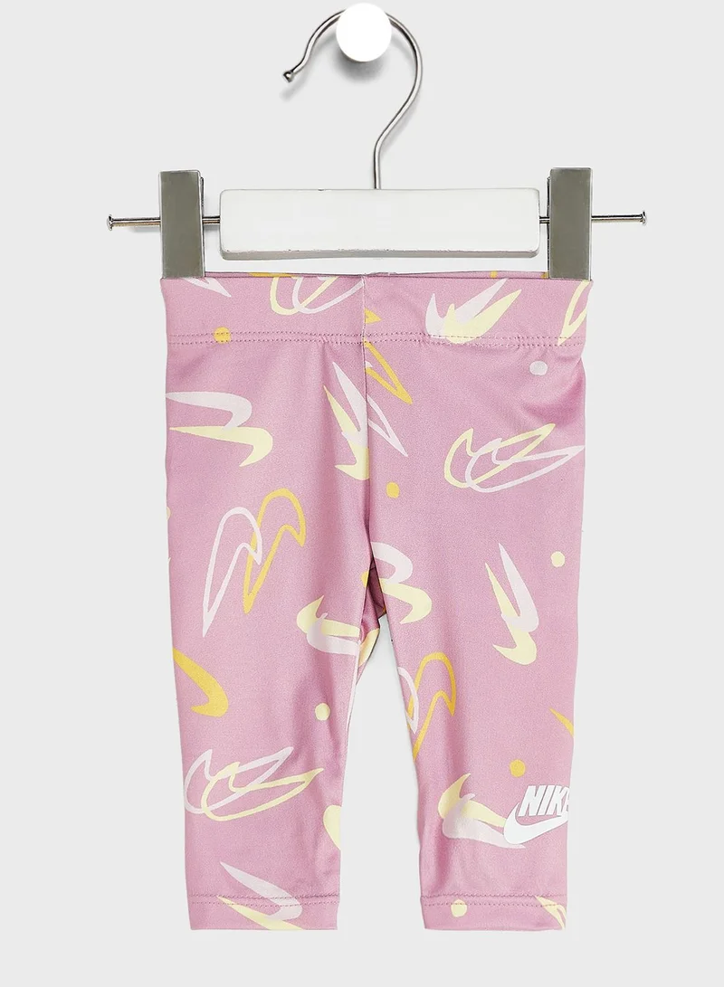 Nike Infant Logo Set