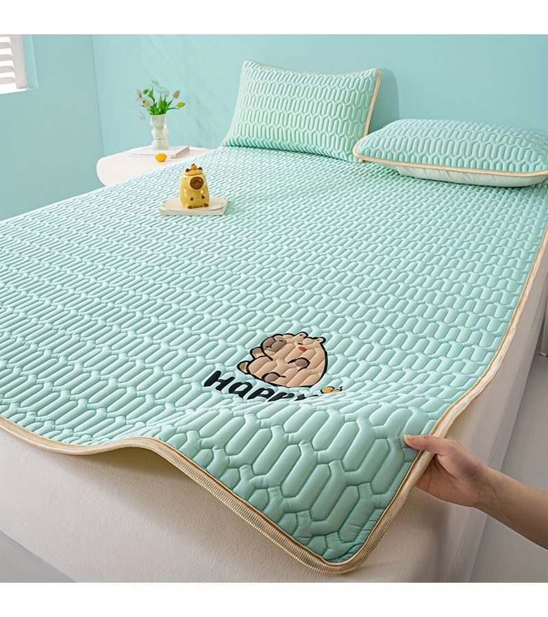 1pc Capibara Premium Gray Cartoon Print Latex Mattress Pad Breathable Soft Skin Friendly Summer Cooling Foldable Easy Care For Bedroom Dorm Guest Room - Image 1