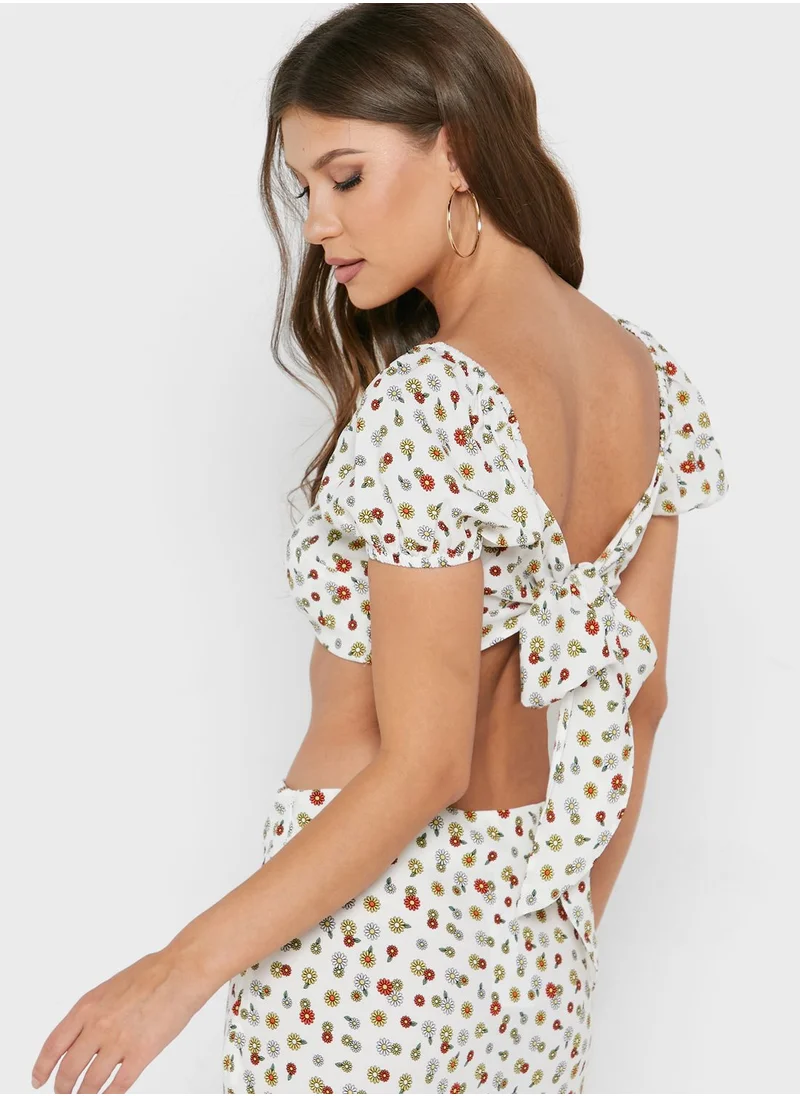 GLAMOROUS Sweetheart Neck Printed Crop Top