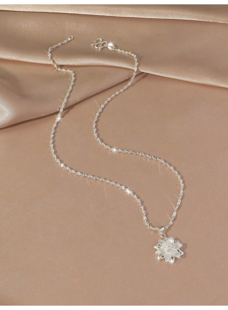 نيو ستايل سلسال نسائي بتصميم راقي وأنيق باللون الفضي اللامع - Image 2