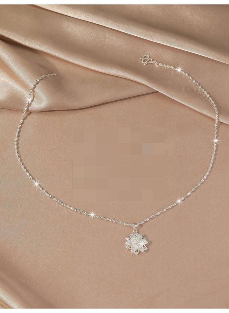 نيو ستايل سلسال نسائي بتصميم راقي وأنيق باللون الفضي اللامع - Image 3