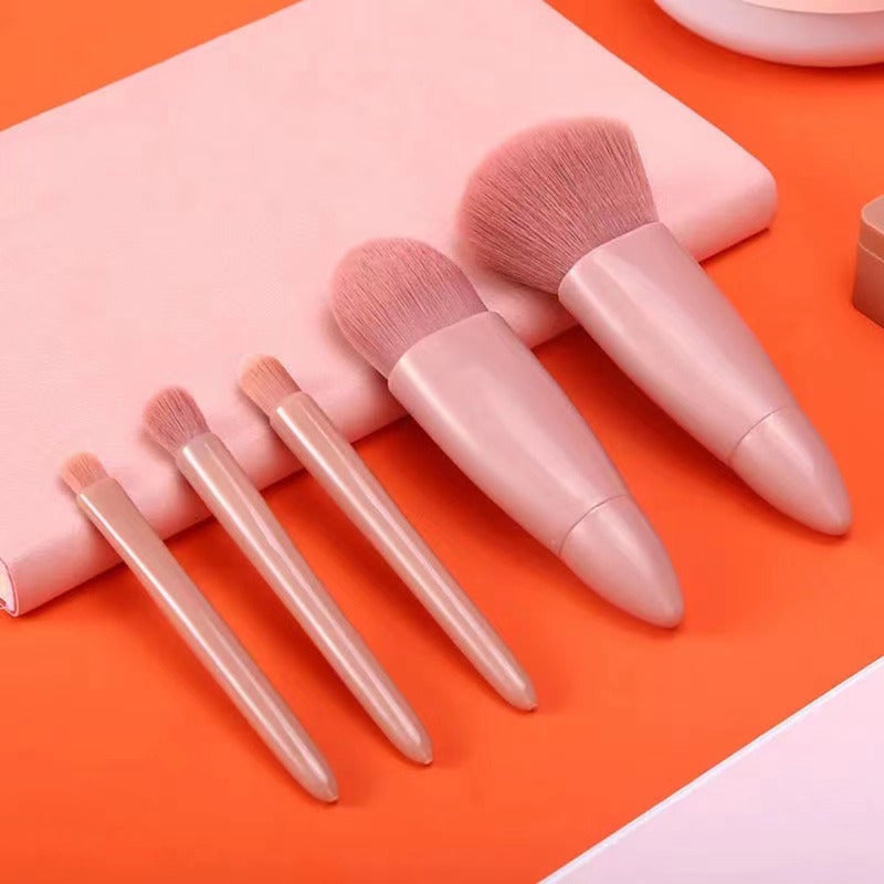 Makeup Brushes: 5-Piece Pink Skin-Friendly Soft Non-Shedding Brush Set - Ergonomic Handle Compact Storage Bag for Makeup Artists Beginners Travel Daily Makeup - Image 2