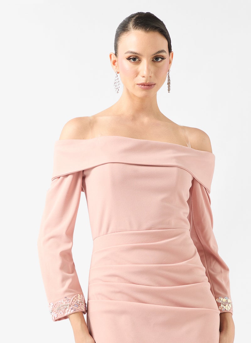 نمشي x فستان بحافة مكشكشة غير متماثلة - Image 3