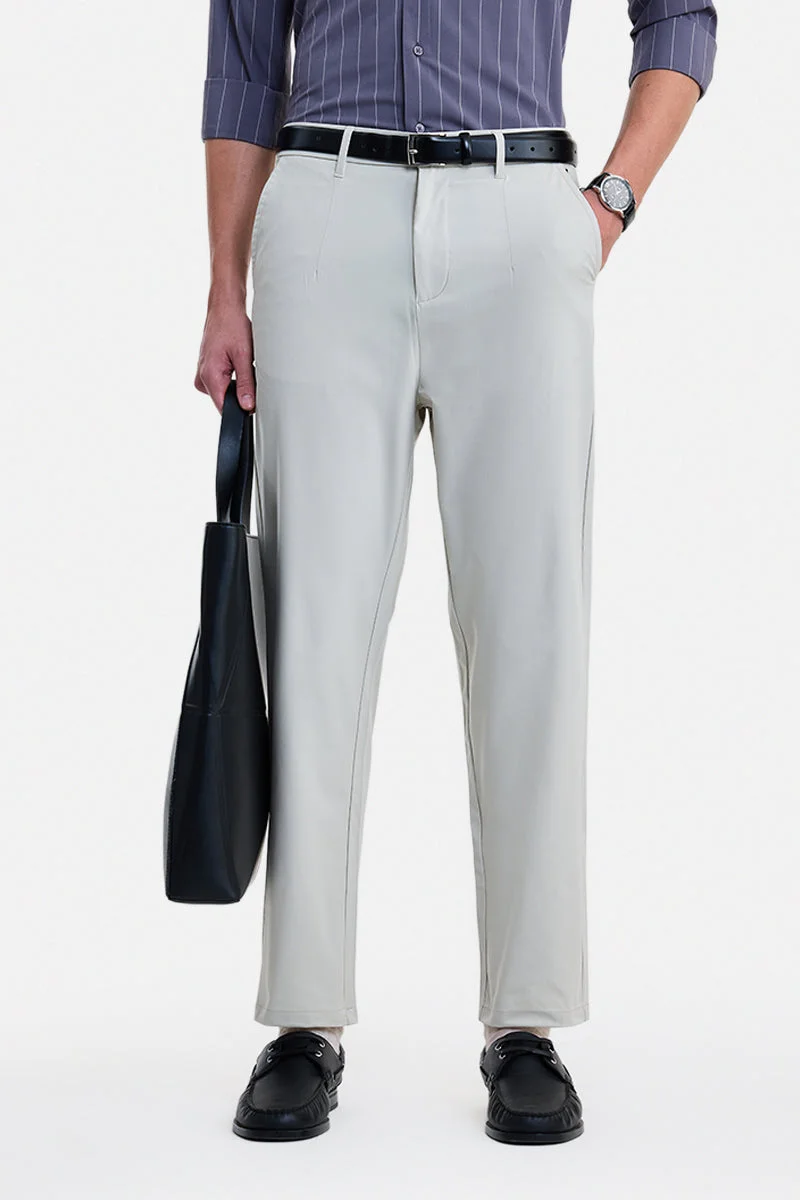 SNITCH Off-White Solid Regular Fit Casual Trousers