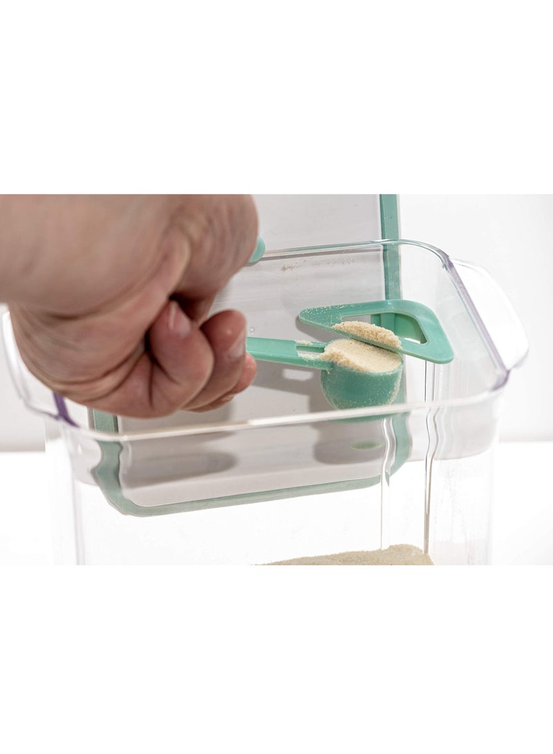 SYOSI علبة SYOSI Formula Conatiner، موزع مسحوق حليب الأطفال بزر واحد مع ملعقة، حاويات تخزين طعام محكمة الغلق وخالية من مادة BPA مع غطاء للحليب الصناعي والقهوة والحبوب والدقيق (1700 مل) - Image 2