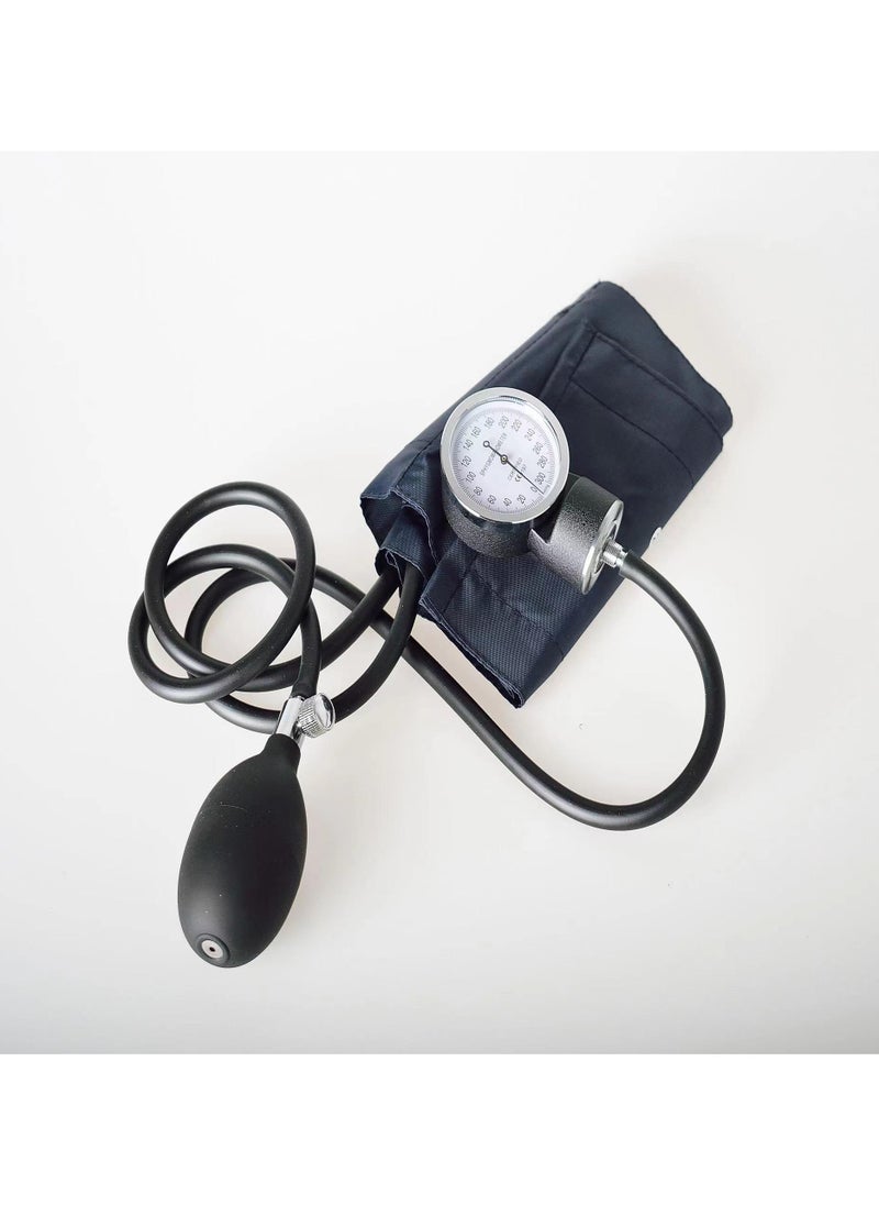 Manual Blood Pressure Monitor With Cuff And Stethoscope Kit - pzsku/ZC73249EEB842C7AF7798Z/45/_/1715734747/cb6bc947-a583-47b0-a3b6-d680ee3eb3ed