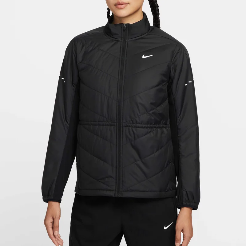 Nike Black Women's Swift Therma-FIT Running Jacket for Women | Best Price UAE