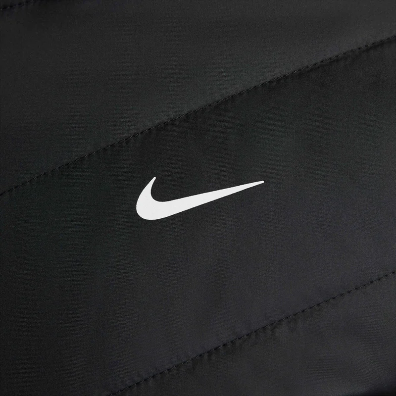 Nike Black Women's Swift Therma-FIT Running Jacket for Women | Best Price UAE