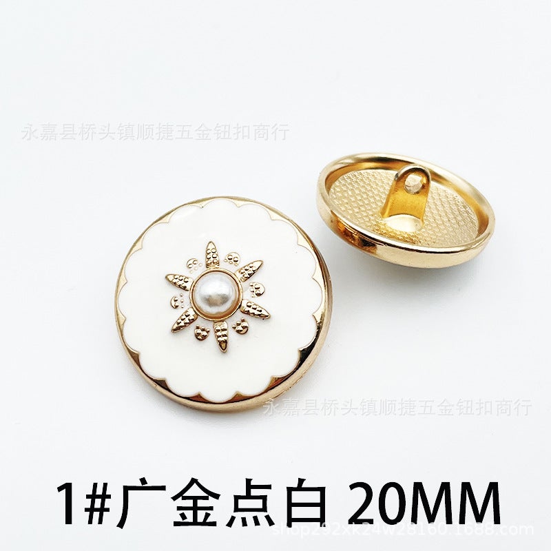 Shunjie Metal Button Fragrant Coat Black And White Drop Oil Hollow Pearl Button Women'S Top Woolen Coat Coat Windbreaker Button - Image 1