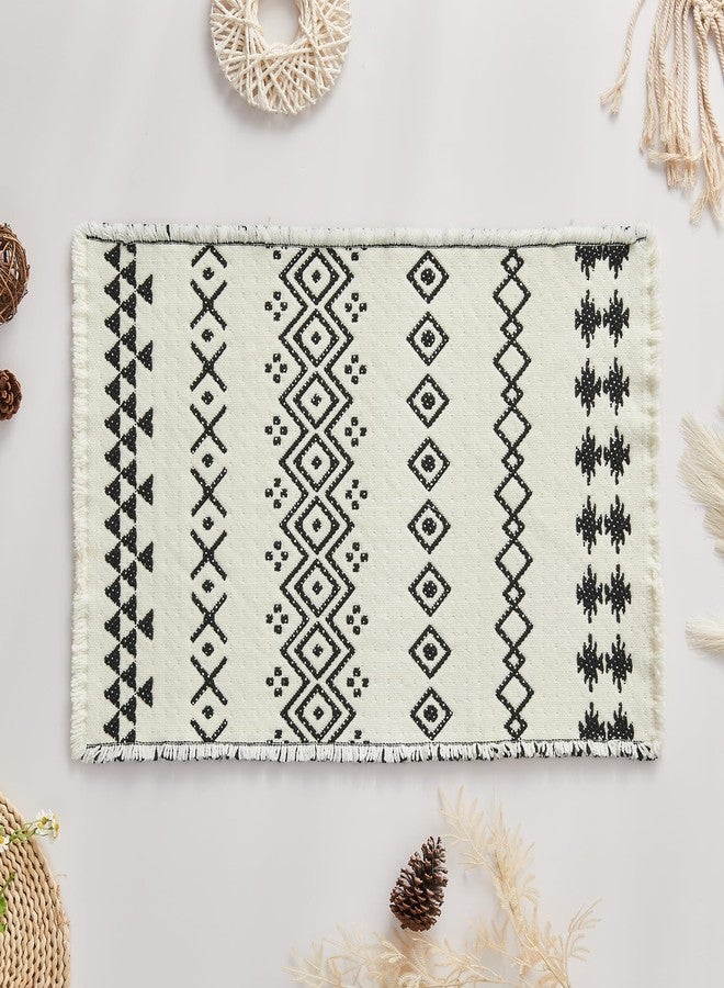 Douceur Boho Bath mat for Bathroom Floor Non Slip, Acrylic Blend Cute Bath Rugs with Tassels, Black and Cream White Tribal Ethnic Pattern Farmhouse Bathroom Rugs, 15.7" x 23.6" - Image 3