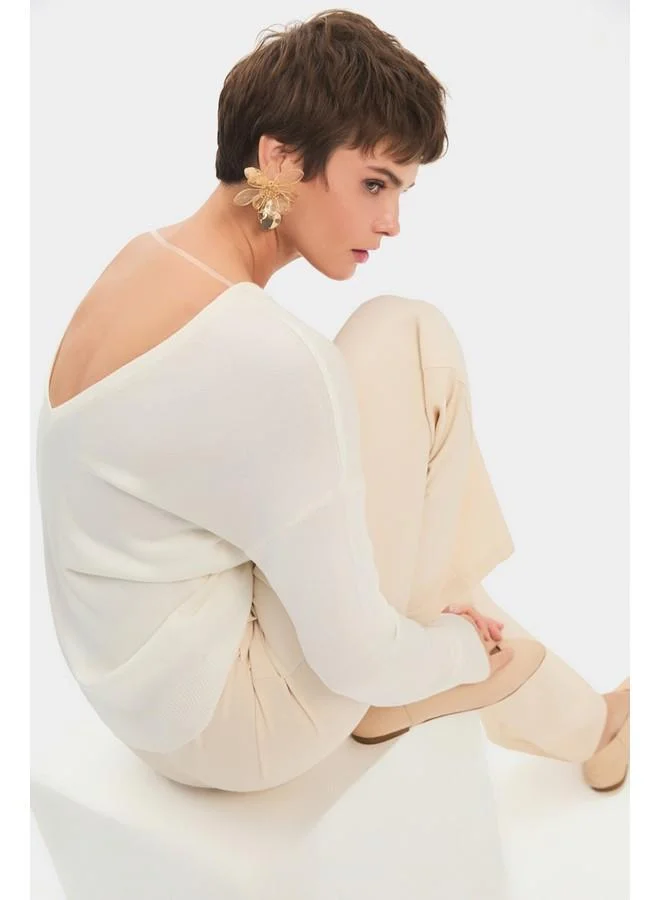 JUNE June Women Exclusive Front Back V Neck Viscose Blend Knitwear Sweater Ecru