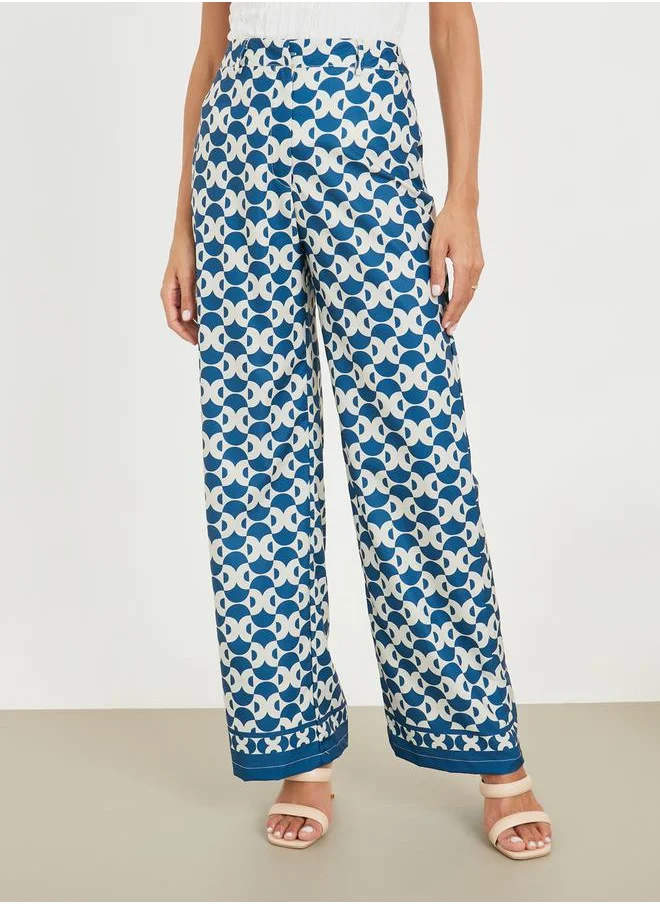 ستايلي All Over Abstract Print Straight Leg Pants