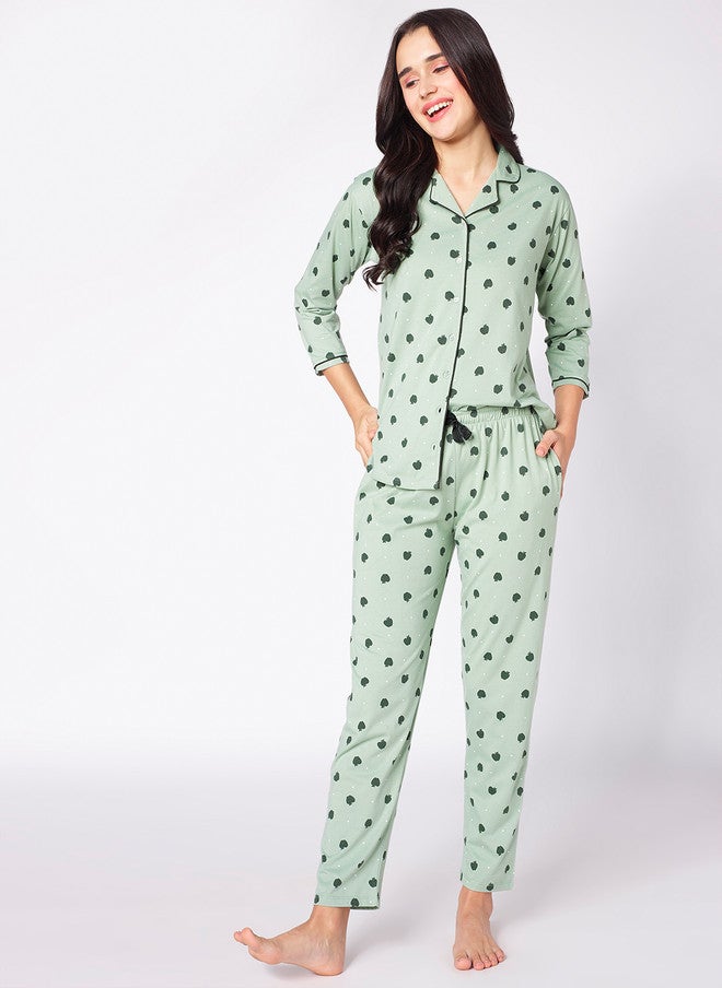 beebelle Green Geometric Printed Night Suit - Image 2