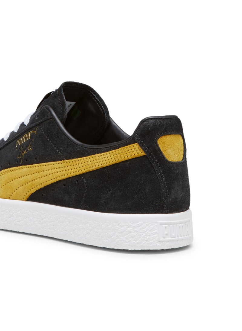 PUMA Clyde OG Mens Black Sneakers  - Image 5