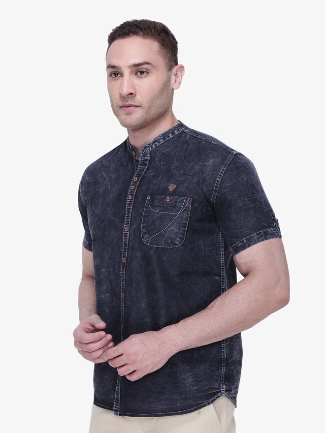 KUONS AVENUE Men Grey Denim Mandarin Collar Shirt - Image 2