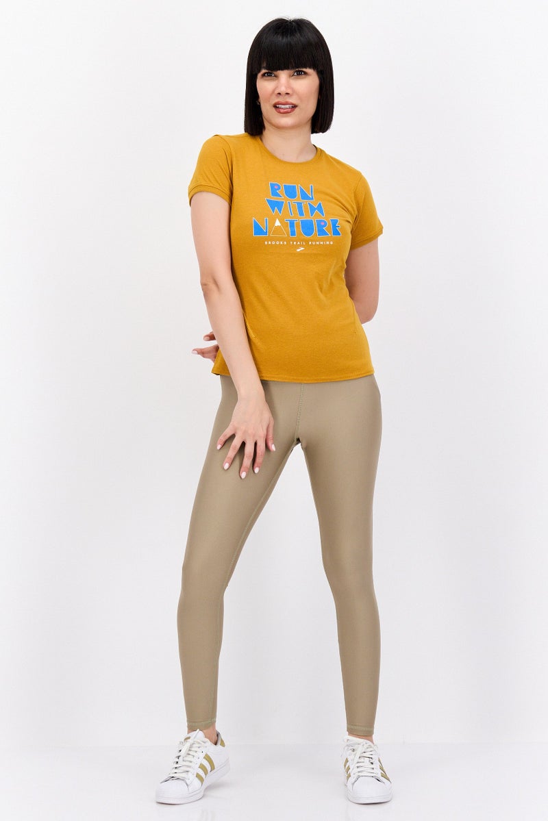 Brooks تي شيرت رياضي نسائي قصير الأكمام للجري، خردل - Image 4