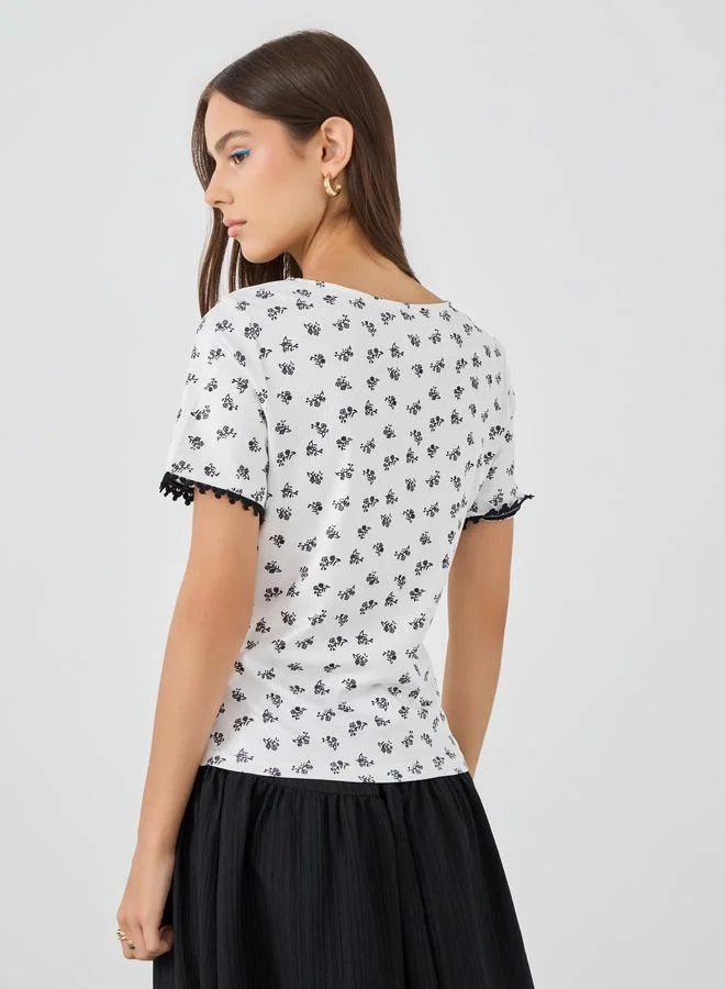 Take Two Take Two Floral Print Short Sleeve Lace Trim Top