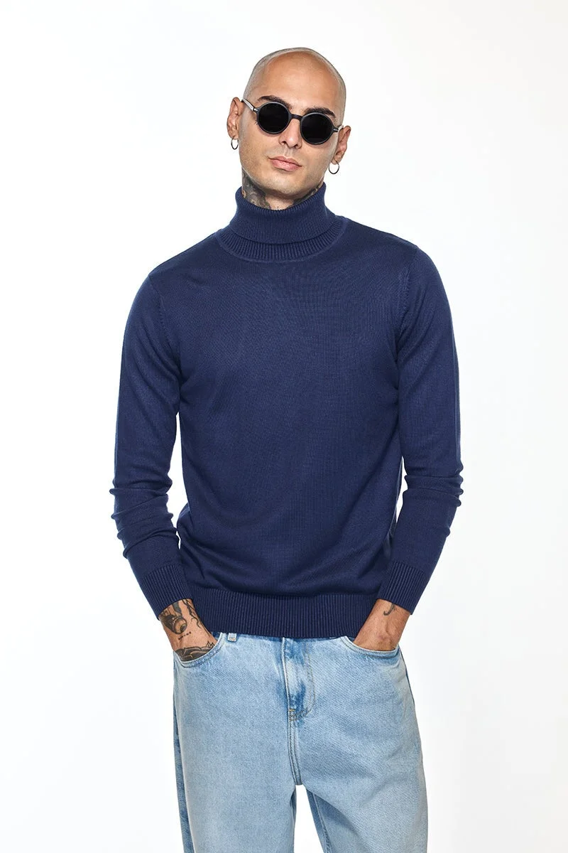 سنيتش كنزة بياقة مدورة داكنة من كور لاب