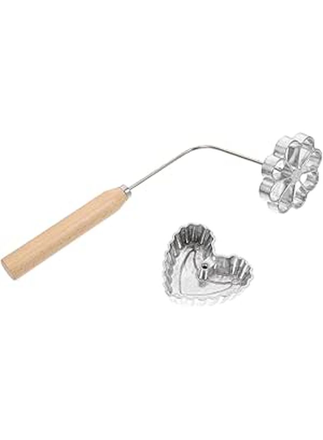 Aluminum Alloy Nonstick Dough Mold Set With Hollow Flower Heart Shape Wooden Handle - Image 1