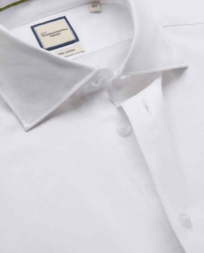 كاميتشسما Trendy White Textured Slim Comfort Shirt