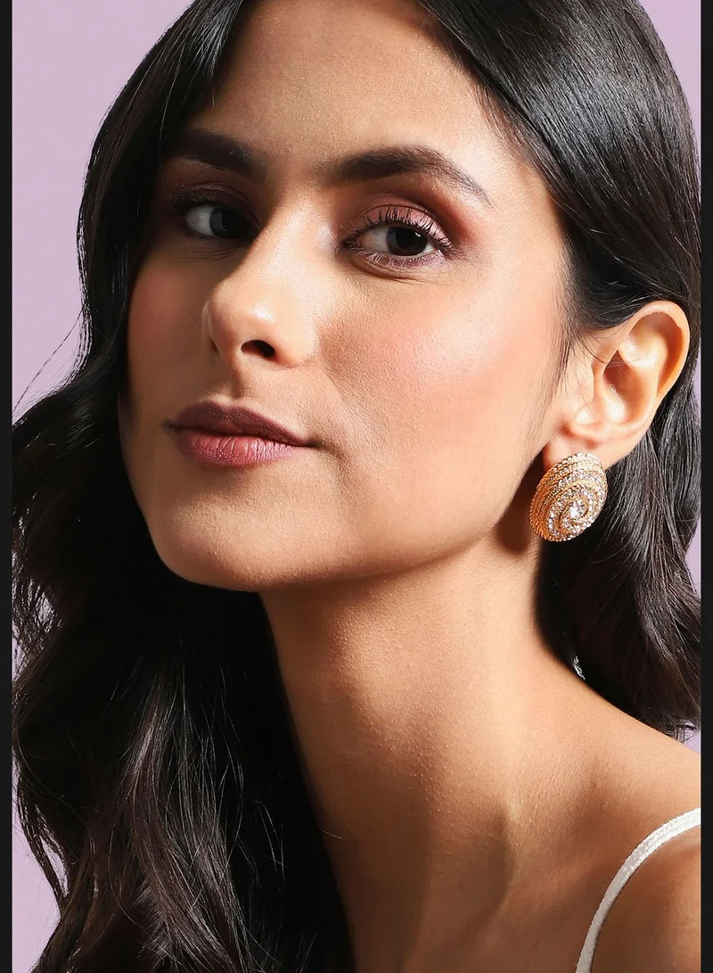 SOHI Gold Plated Designer Stone Party Wear Stud For Women