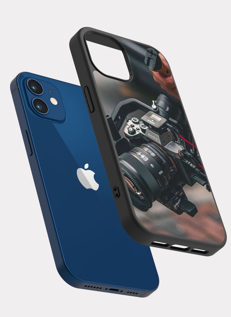 PXLAAT - iPhone 12 case cover Cameraman And Camera - Image 1