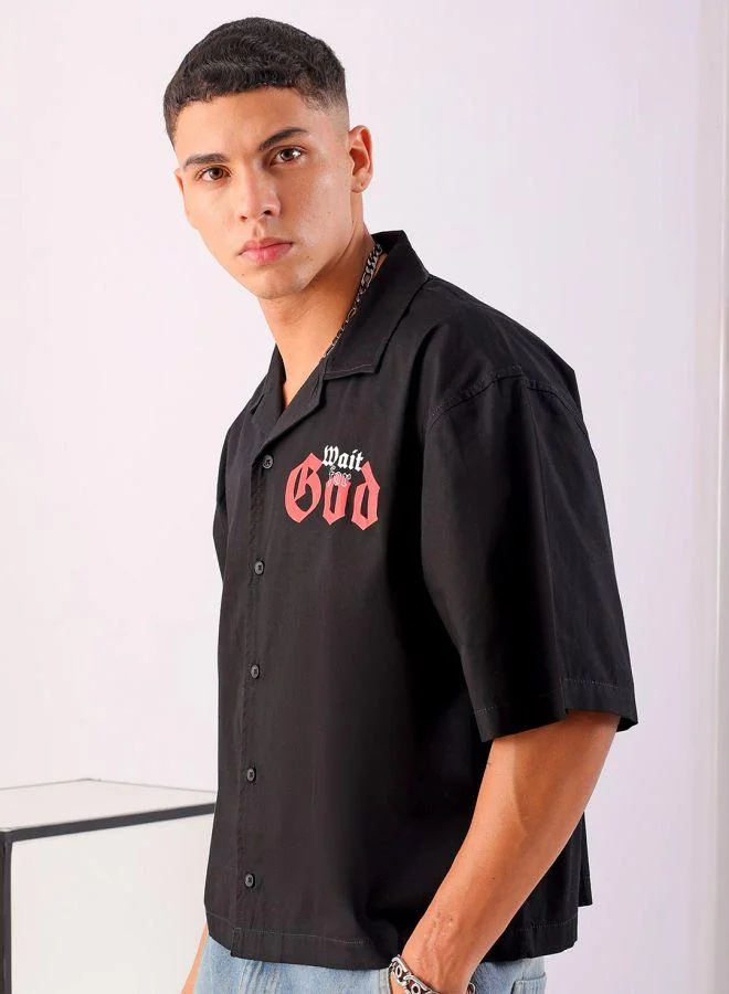 ذا انديان كراج كو Men Boxy Fit Graphic Print Half Sleeves Cuban Collar Street Wear Cropped Shirt