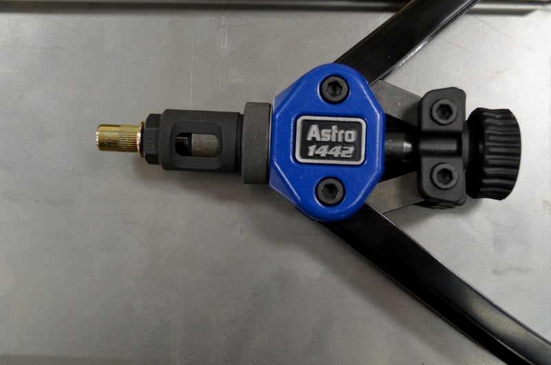 Astro Pneumatic Tool مجموعة أدوات ربط الصمامات اليدوية 1442 من أسترو بنوماتيك 13" - مقياس متري و SAE مع 60 قطعة من ريفنوتس - Image 4
