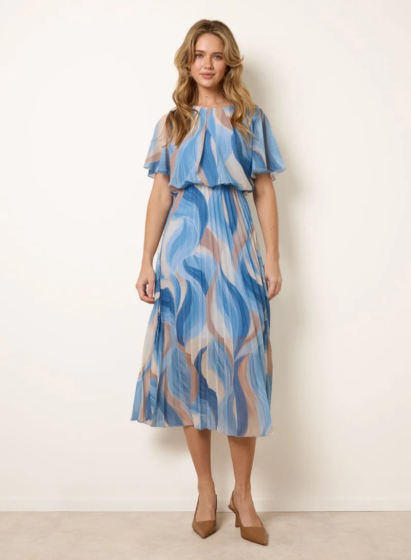 بلو فانيلا Short Sleeve Pleated Midi Dress