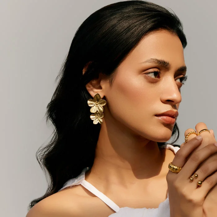 noya Rosa Drop Earrings - 18K Gold Plated