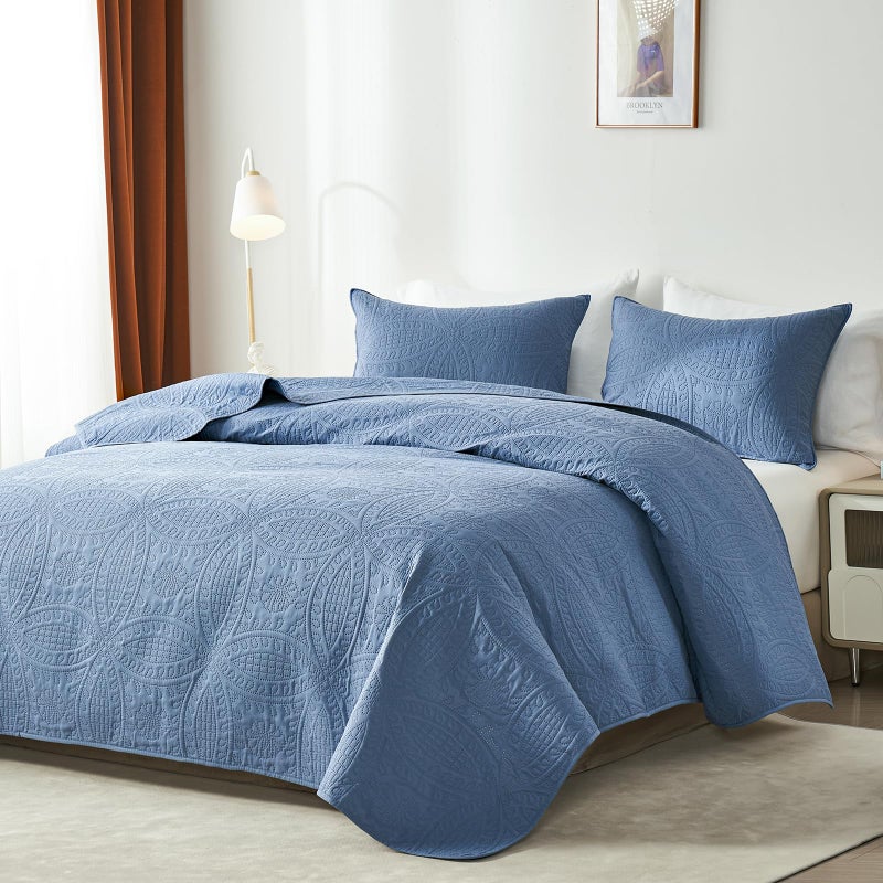 akkialla Queen Quilt Bedding Set,Bluish Grey Ultrasonic Full/Queen Quilt Set,Lightweight Soft Bedspread Coverlet,Modern Style Coin Pattern Bed Cover for All Seasons,3 Piece(1 Quilt,2 Pillow Shams) - Image 2