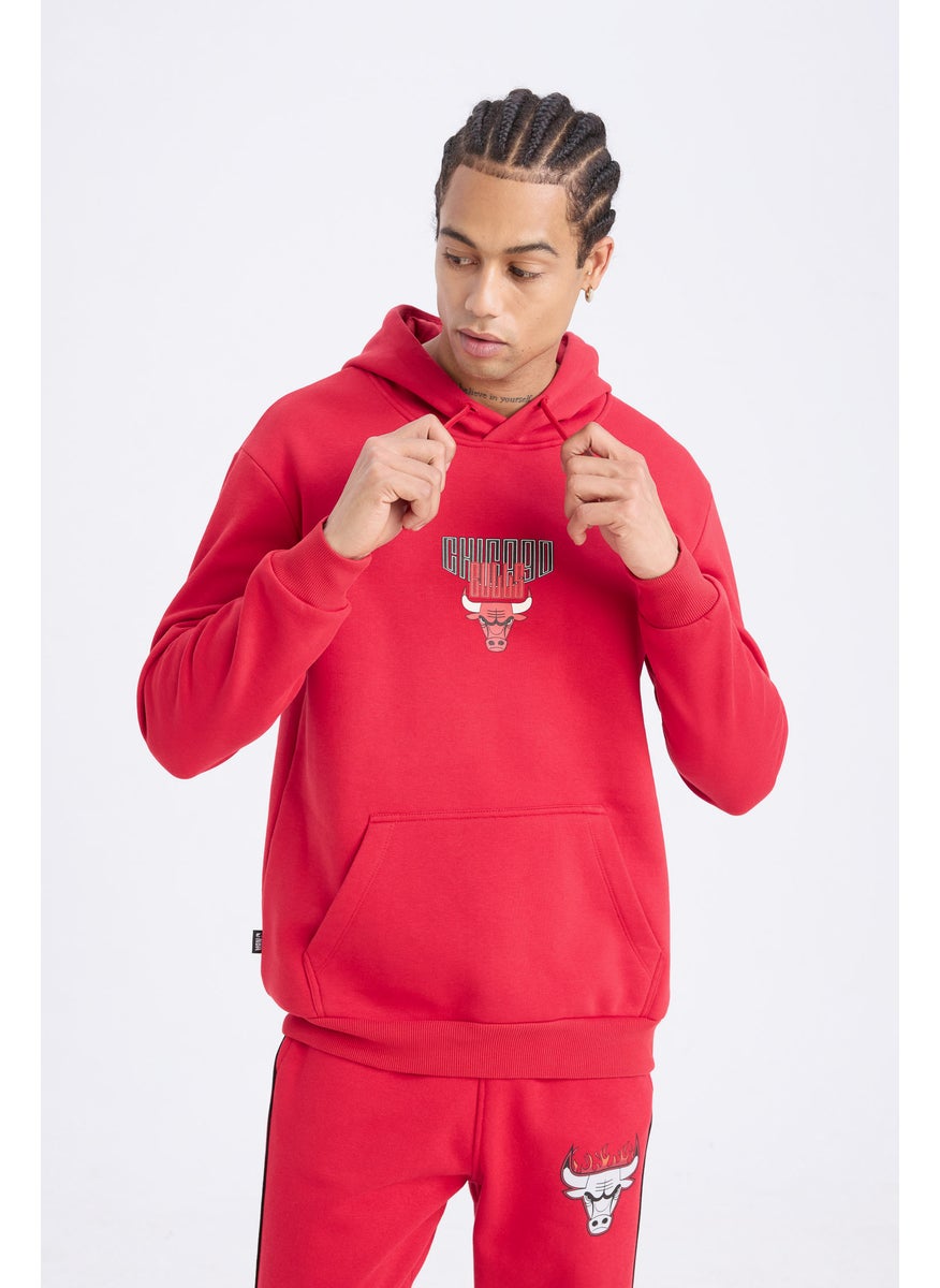 DeFacto - Man DeFactoFit NBA Chicago Bulls Standard Fit Back Printed Thick Sweatshirt - Image 1