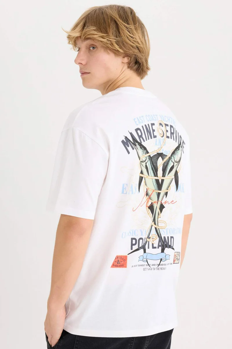 ديفاكتو Oversize Crew Neck Printed Short Sleeve T-Shirt