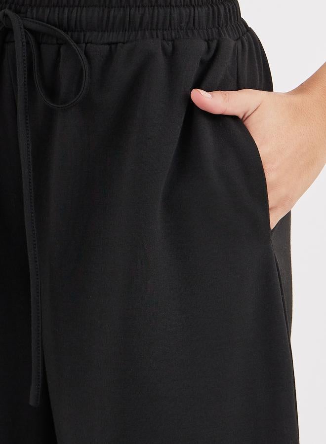 Styli Women Black Straight Leg Knitted Joggers - Image 3