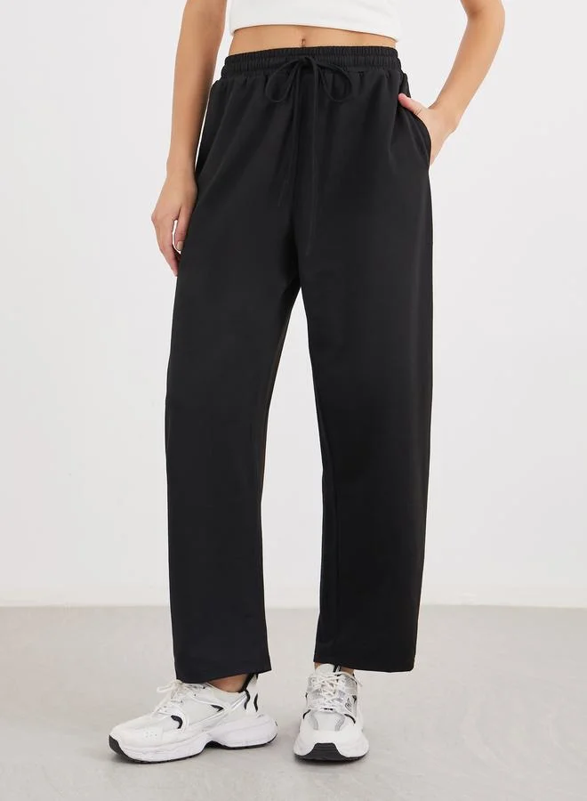 ستايلي Styli Women Black Straight Leg Knitted Joggers