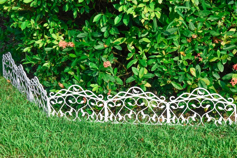 Evelyne Decorative Garden Border Edging: Faux Wrought Iron Leaf & Bird Design - Image 2