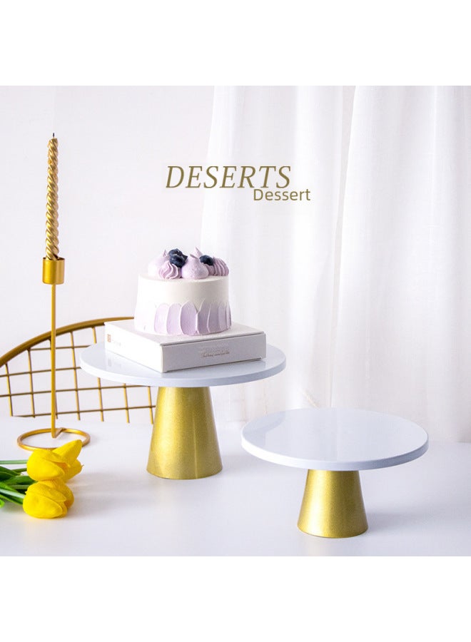 كعكة طاولة حلوى بيضاء، طاولة أقدام ذهبية، إكسسوارات تصوير، خلفية تصوير لمخبوزات شهية - Image 2