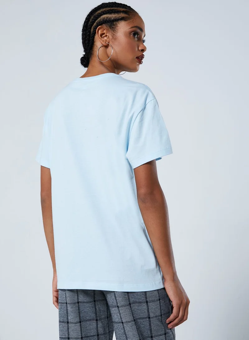 CONVERSE Happy Camper Smiley T-Shirt