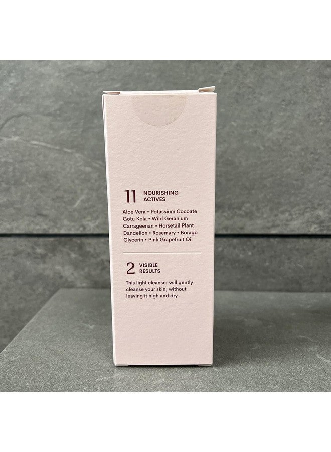 فلور آند بي غسول الوجه فلور آند بي | نباتي ١٠٠٪ وخالٍ من القسوة | لطيف على البشرة، غير مُجفف، للاستخدام اليومي | مُنظف للوجه مُختبر من قِبل أطباء الجلدية، بمكونات طبيعية وعضوية | سو كلين (٣٫٧ أونصة سائلة) - Image 3