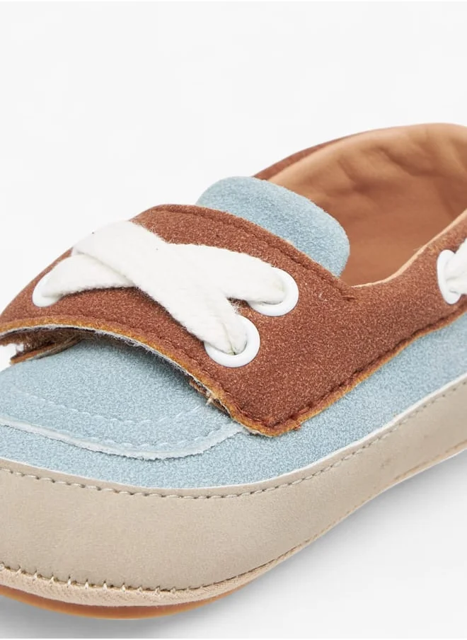 حافي القدمين Boys Colourblock Booties with Hook and Loop Closure
