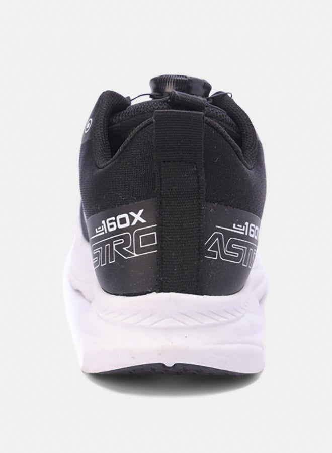 Leather Fashionable Low Top Sneakers  - Image 4