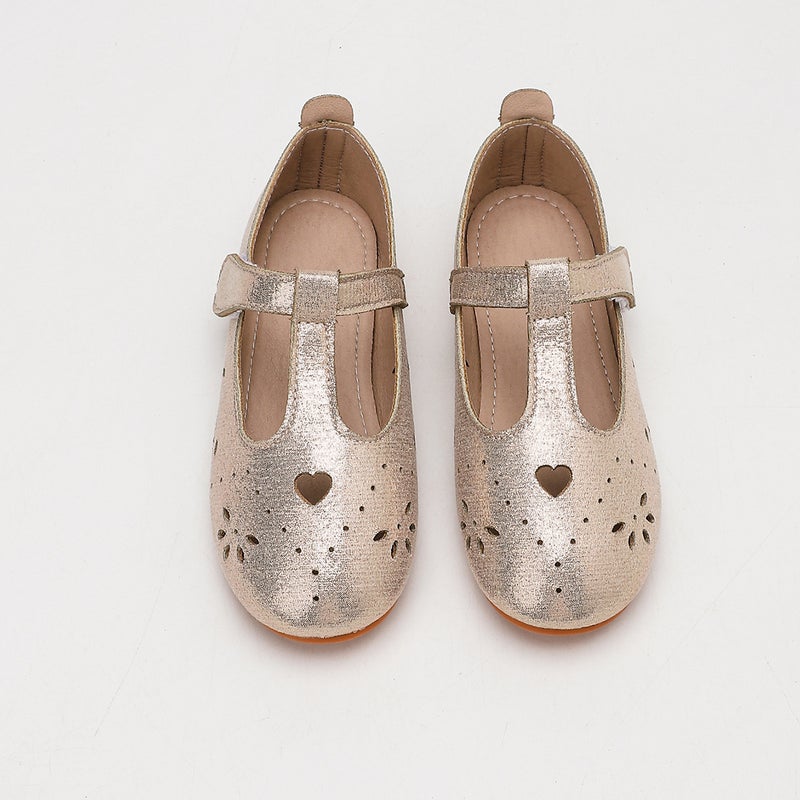 Girls'' Heart-Shaped Hollow-Out Cute Round-Toe Single Shoes, Spring and Summer Princess Shoes, New Performance Children''s Leather Shoes - Image 4