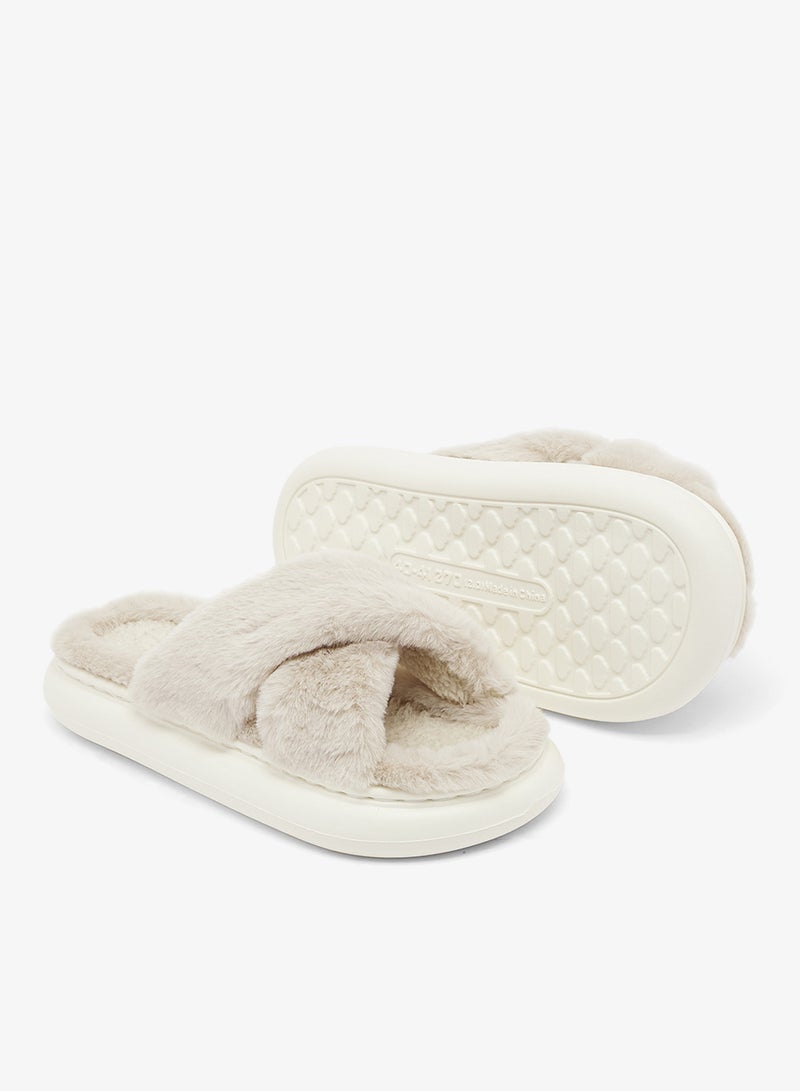 جينجر شبشب غرفة نوم فرو صناعي مريح - Image 3