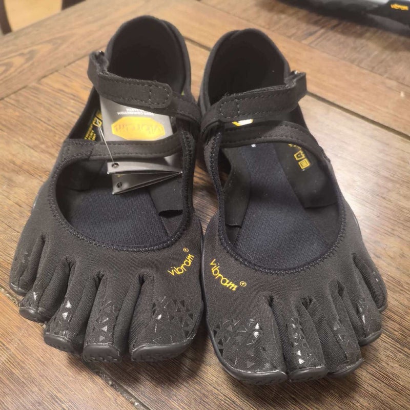 vibram Five-Toe Split-Toe Dance Shoes for Yoga Pilates Ballet - Image 1