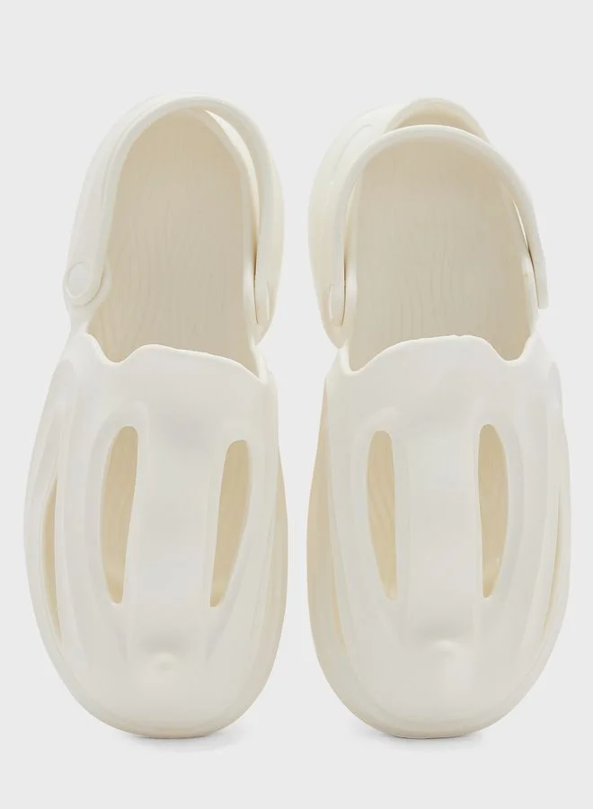 سفنتي فايف Chunky Sandals