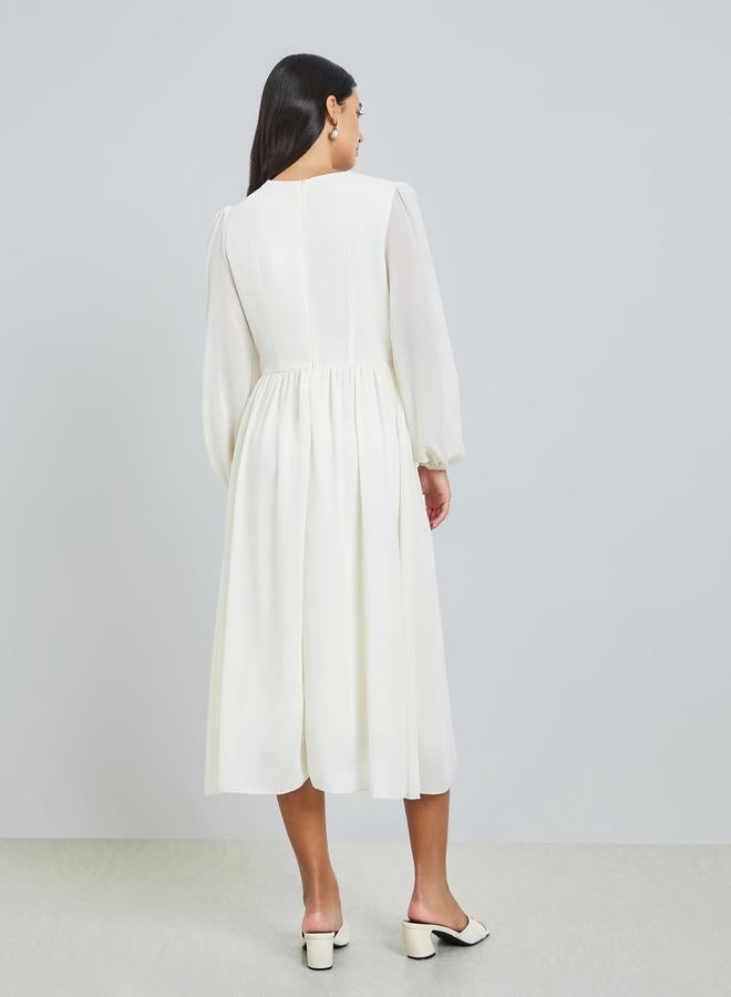 ستايلي فستان ميدي بياقة بتفاصيل دانتيل مع أربطة - Image 5