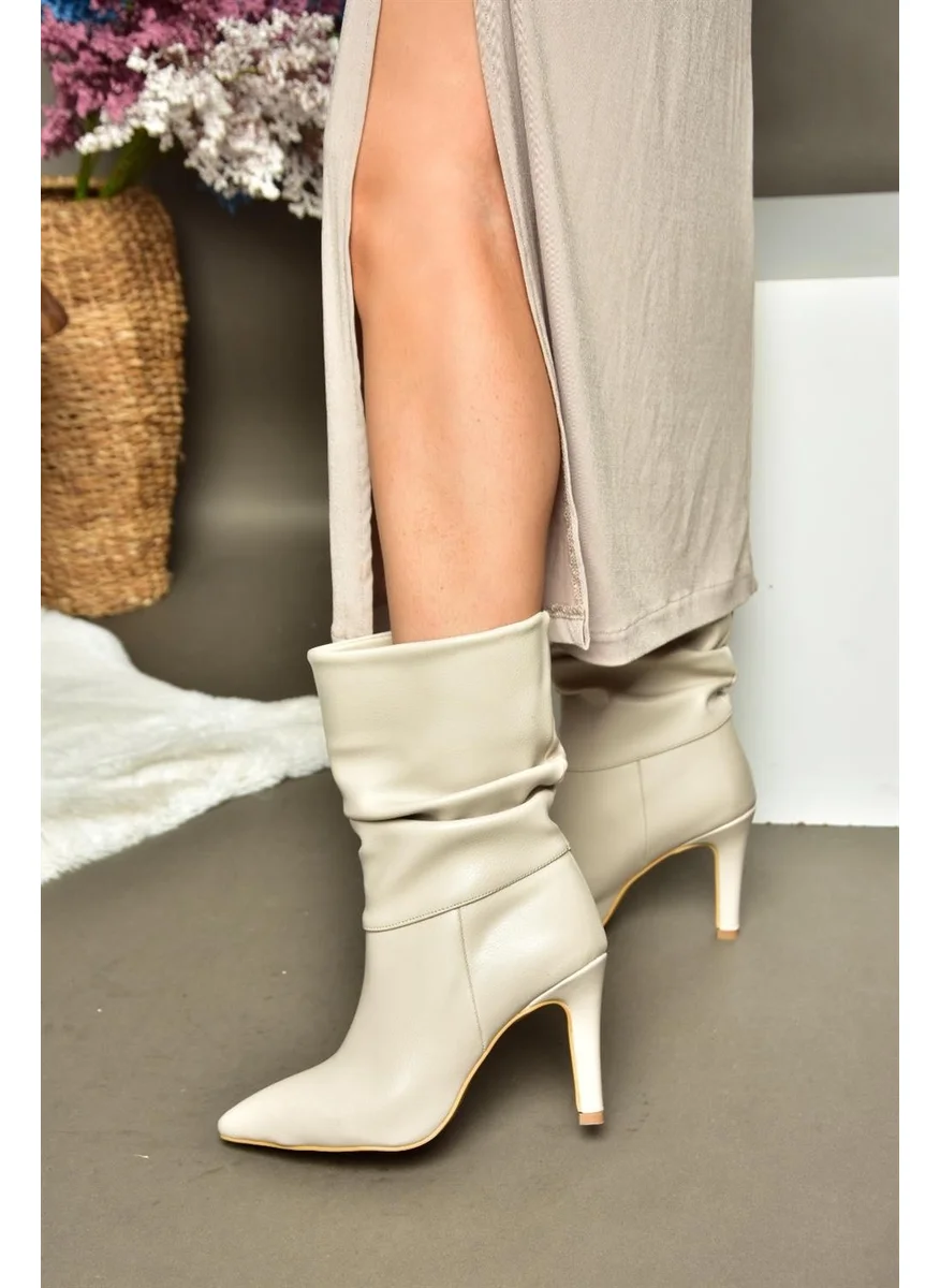 Fox Shoes R404020309 Beige Thin Heeled Gathered Women's Boots