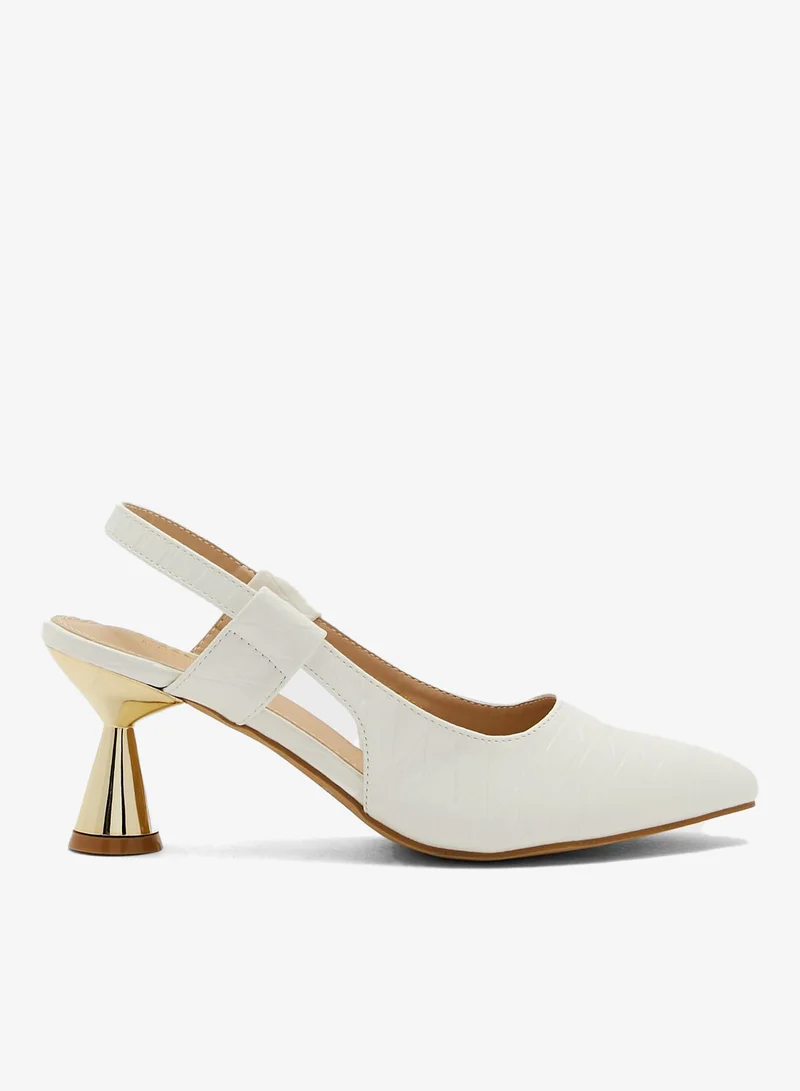 ايلا حذاء بمقدمة مدببة